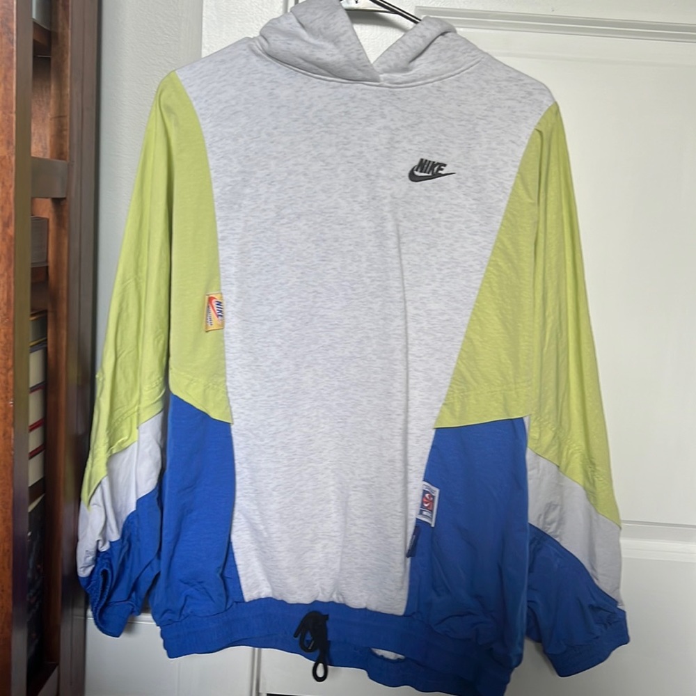 Nike Sweatshirt
